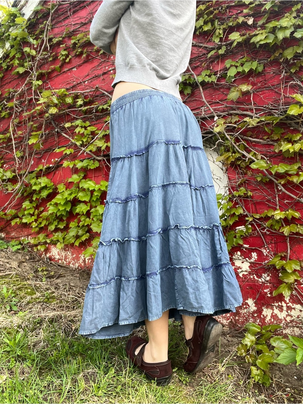Mlle Gabrielle Blue Tiered Button-Front Midi Skirt - Picture 6 of 13